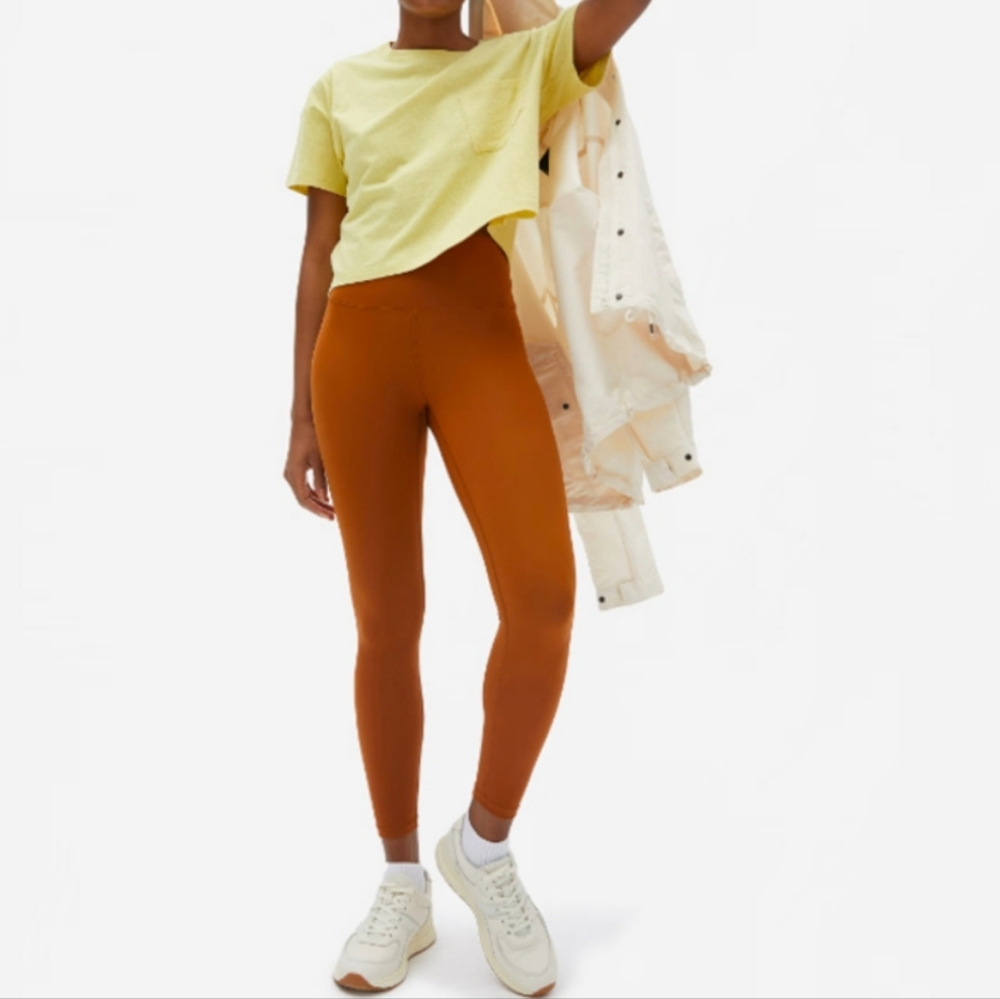 Everlane ReNew Ankle Legging in Amber / Russet Brown
